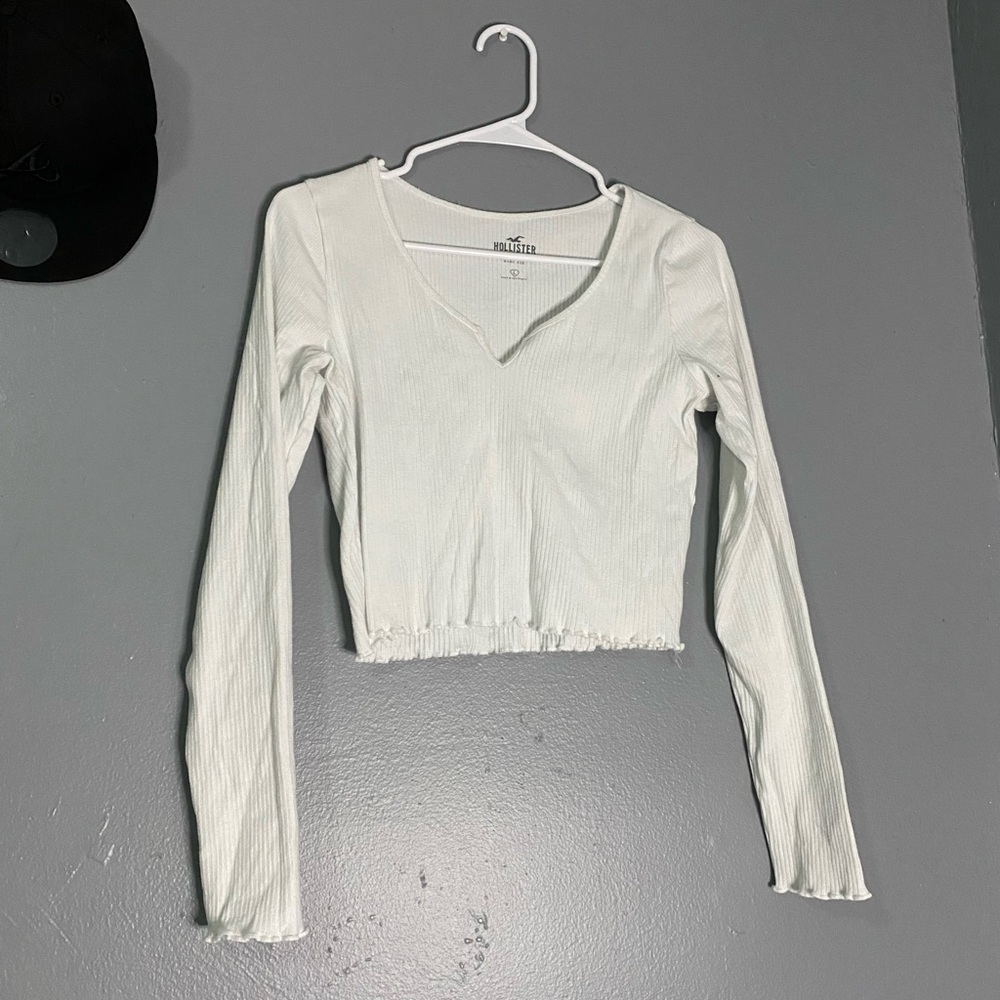 Hollister shirt